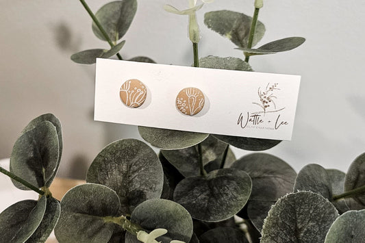 Small Eucalyptus Blossom Patterned Studs | Tan